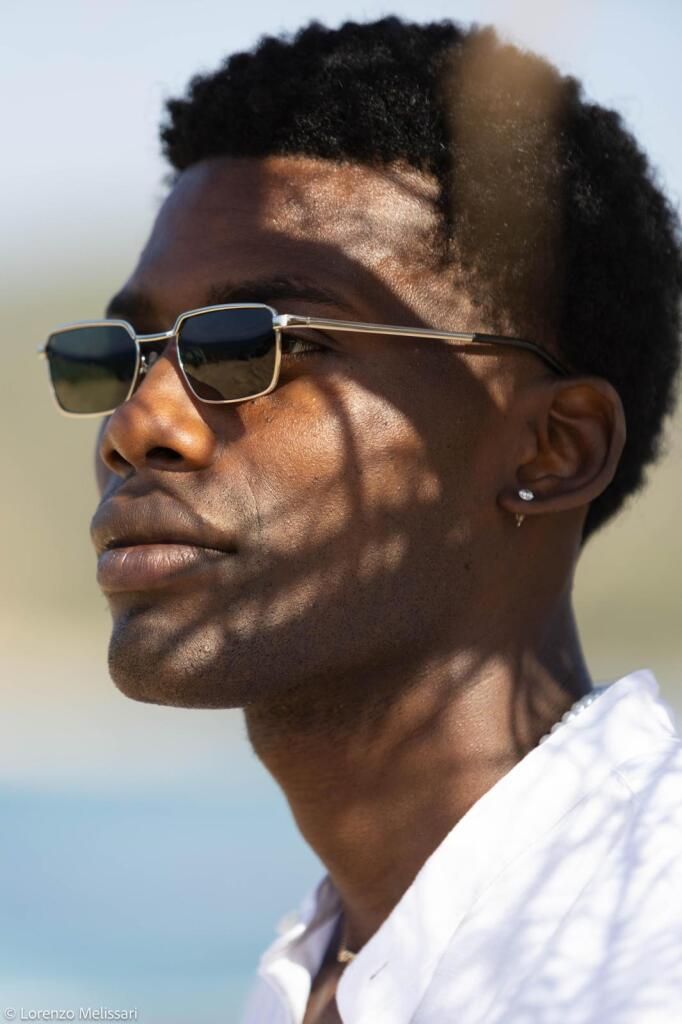 Swan Glasses_Ibiza_Portrait-side_1_73.jpg
