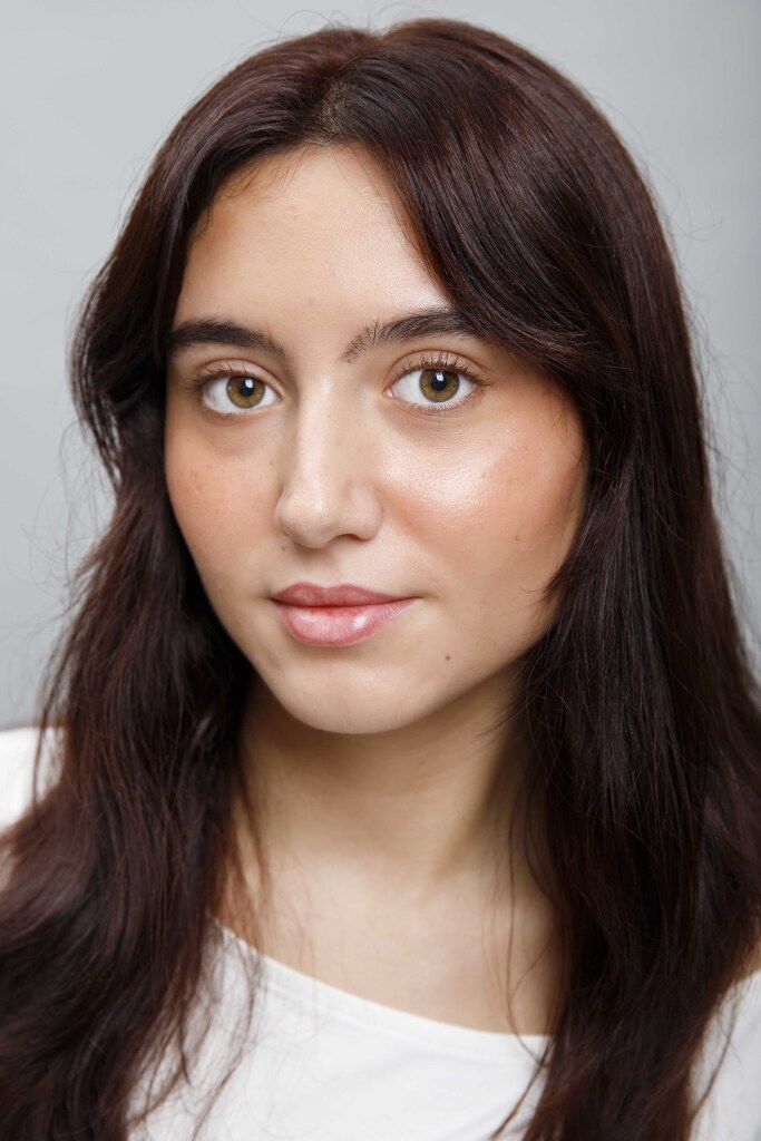 Íris Mafalda Luís Santos – Owono Talents
